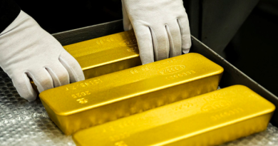 Bán hơn 200 tấn vàng khi giá leo thang, rút dần kho dự trữ để ‘vá’ ngân sách