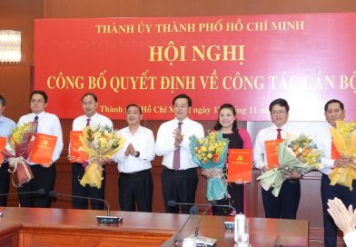 TP.HCM điều động nhiều phó giám đốc sở, bí thư phường