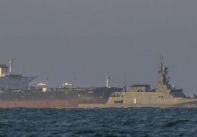 Giá dầu tăng vọt khi Mỹ lệnh phong tỏa tàu dầu bị trừng phạt ra vào Venezuela