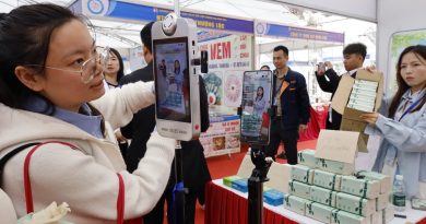 Khai mạc Hội chợ thương mại và du lịch quốc tế Việt