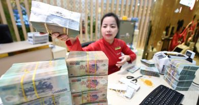 Ngân hàng Nhà nước bơm tiền mạnh, lãi suất tăng