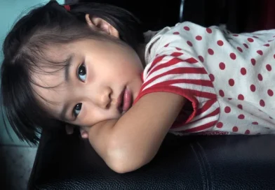 1 yếu tố âm thầm làm BIẾN ĐỔI não bộ trẻ em, cha mẹ không ngờ tới, khi nhận ra thì đã muộn!