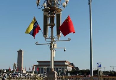 Dùng dầu để trả nợ Trung Quốc, Venezuela đang nợ Bắc Kinh bao nhiêu?