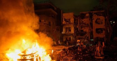 Hai tàu sân bay Mỹ “siết gọng kìm”, sức mạnh của Iran còn đến đâu?