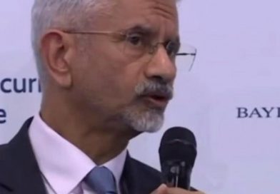 Ấn Độ tuyên bố cam kết độc lập trong việc mua dầu Nga