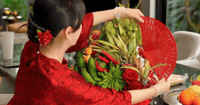 "Vũ khí bí mật" giúp bày mâm ngũ quả Tết chắc nịch không sợ rớt: Mẹ chồng khó tính mấy cũng phải gật gù!