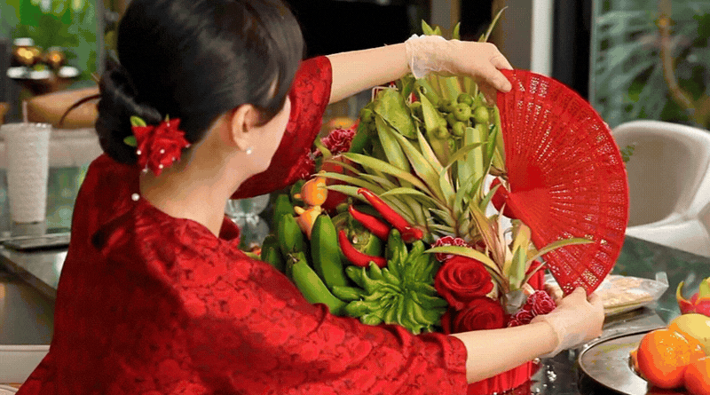 "Vũ khí bí mật" giúp bày mâm ngũ quả Tết chắc nịch không sợ rớt: Mẹ chồng khó tính mấy cũng phải gật gù!