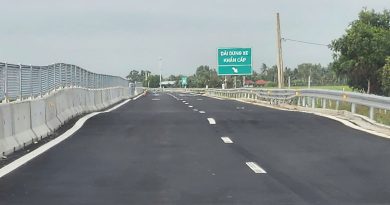 Cao tốc Cần Thơ – Cà Mau bị lún