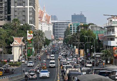 Thiếu hụt nhiên liệu trầm trọng, người dân Campuchia chứng kiến “cú sốc” đầu tiên