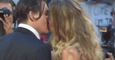 Mỹ nhân đẹp nhất hành tinh hết thời: 4,6 triệu người ký đơn tẩy chay, “gương mặt kim cương” cũng là lý do bị ruồng bỏ