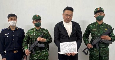 Bắt 1 người Trung Quốc vận chuyển vàng trái phép vào Việt Nam