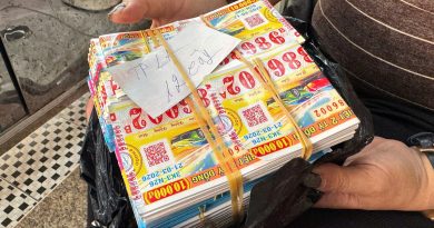 Có ‘luật ngầm’ tự hiểu và tự sợ