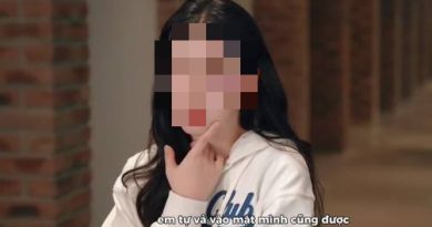 3CE không duyệt nội dung à?