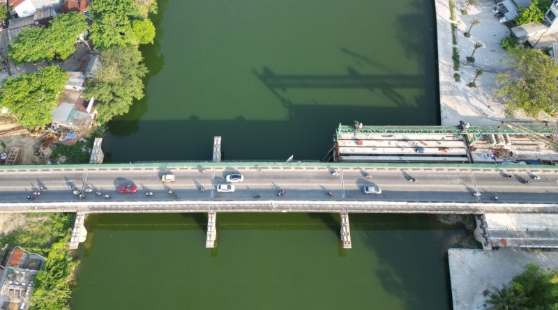 Cầu Vỹ Dạ mở rộng 5 năm chưa xong