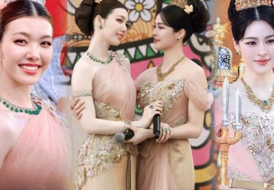 Xinh đẹp như xé truyện tranh bước ra, soi giá loạt trang sức mà hoảng hốt!