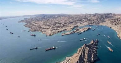 Oman và Iran đàm phán ‘mở lối’ cho eo biển Hormuz
