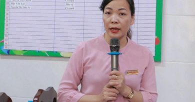 Tạm đình chỉ hiệu trưởng để điều tra