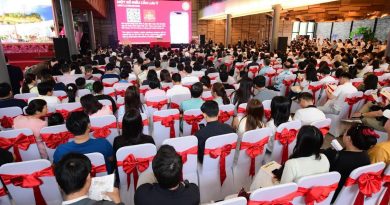 Cầu vượt cung, 900 khách hàng rút thăm mua căn hộ Phú Mỹ Hưng Harmonie đợt 2