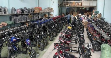 Tạm giữ hơn 210 xe độ chế pin trái phép