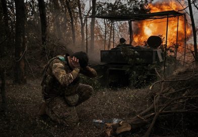 Nằm giữa chiến trường Bakhmut, cựu binh Mỹ gọi về sở chỉ huy Ukraine và nhận câu trả lời bất ngờ
