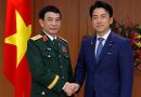 Đại tướng Phan Văn Giang hội đàm với Bộ trưởng Quốc phòng Nhật Bản