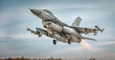 Tướng Mỹ xác nhận F-16 Ukraine lần đầu bắn hạ Su-35 Nga trong không chiến