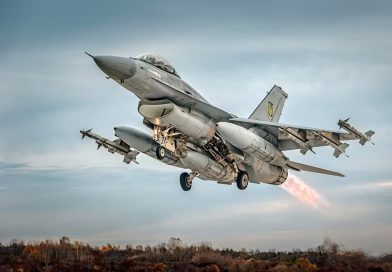 Tướng Mỹ xác nhận F-16 Ukraine lần đầu bắn hạ Su-35 Nga trong không chiến