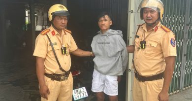Nghi phạm tàng trữ ma túy chống trả CSGT khi bị phát hiện