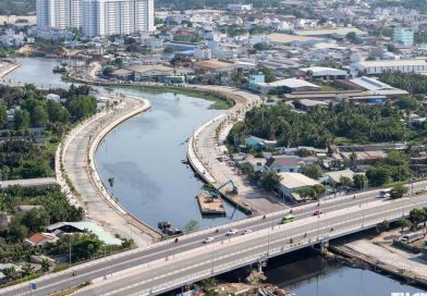Bắt đúng nhịp sóng để đẩy ‘con thuyền kinh tế’ tiến lên