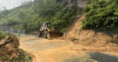 Đỉnh Bạch Mã hứng lượng mưa rất lớn, lên tới gần 690 mm