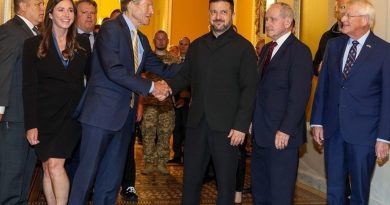Tổng thống Zelensky vận động các thượng nghị sĩ Mỹ gây áp lực lên ông Trump